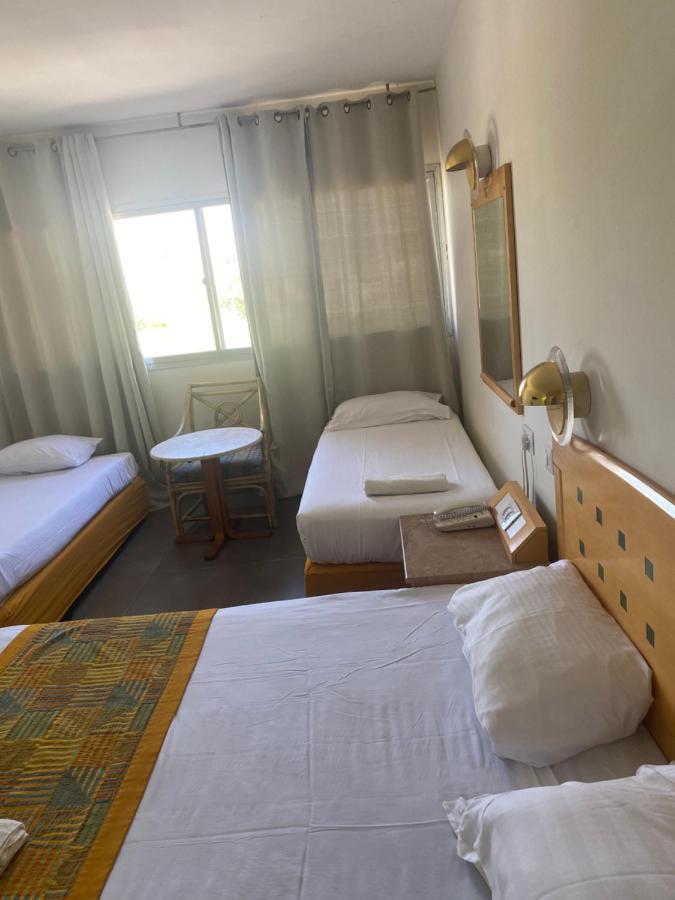 Aquamarine Hotel Eilat Buitenkant foto